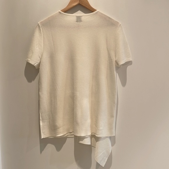 Anne Klein Women’s Ivory Asymmetrical Short Sleeve Crewneck Sweater Top. - Picture 5 of 6